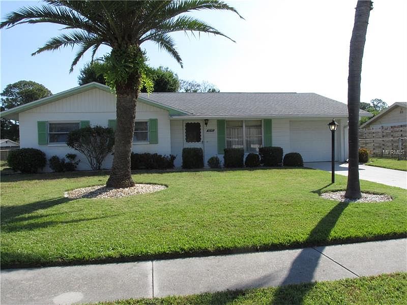 1st image of 3643 Lakewood Dr