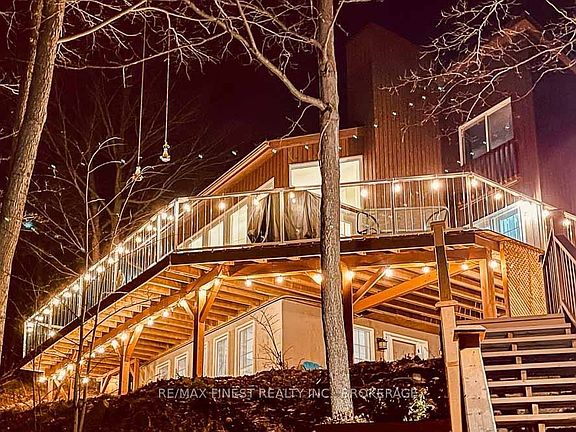 2nd image of 1066 Mountvale Point Rd