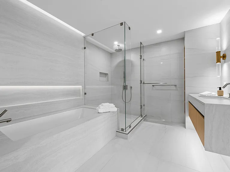 900 N Ocean Blvd #1501 — Photo 12