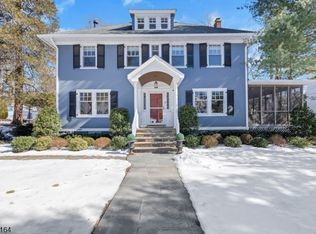 26 Hawthorne Pl, Summit, NJ 07901