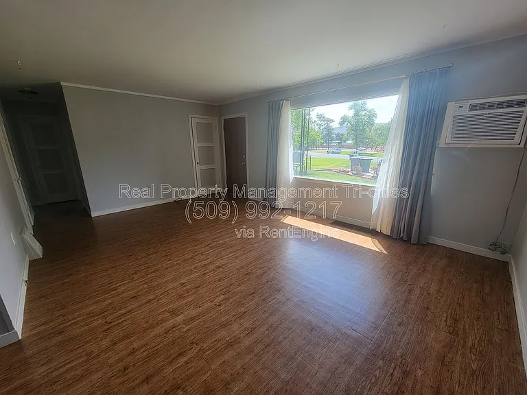 312 Goethals Dr — Photo 4