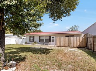 513 Evergreen St, Panama City Beach, FL 32407