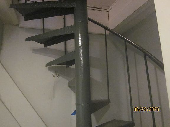 4th image of 88 S 6th St #1