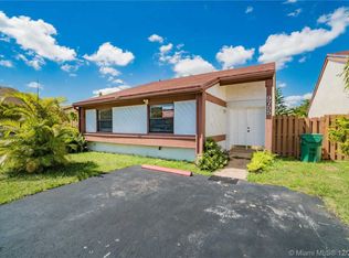 9755 SW 148th Ct, Miami, FL 33196