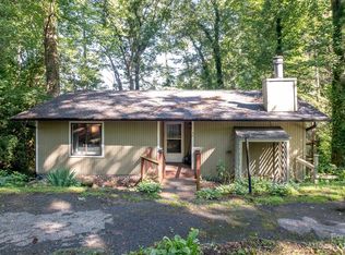 40 Cherry Ridge Rd, Pisgah Forest, NC 28768