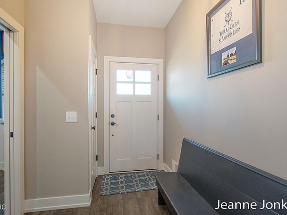 5th image of 3964 Balsam Waters Dr NE
