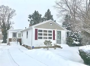 94 Victor Ave, Johnston, RI 02919