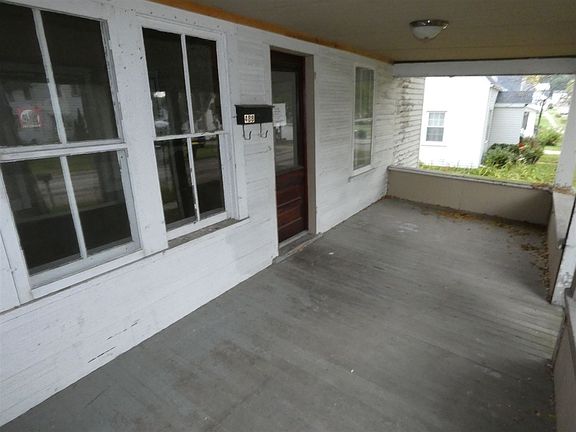 2nd image of 488 S Ira St
