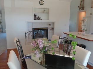 1201 SW Pacific Dr, Lees Summit, MO 64081