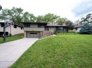 3412 Coolidge St NE, Saint Anthony, MN 55418