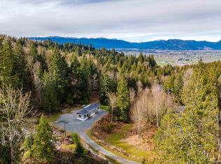 6650 Hinkley Rd, Chilliwack, BC V4Z1J4