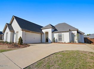 116 Palace Xing, Flowood, MS 39232