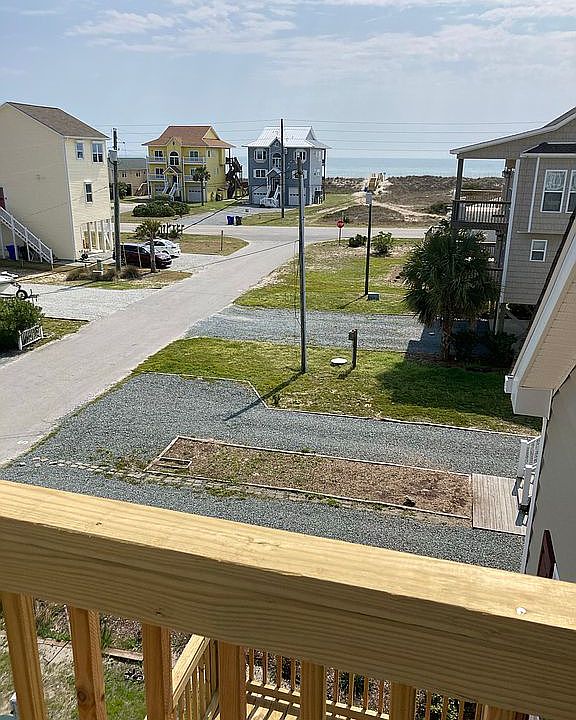 2nd image of 4715 23rd Ave