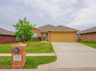 212 Tecumseh Mdws, Norman, OK 73069