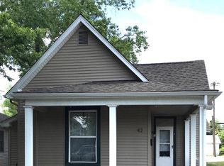 42 Hege Ave APT 3, Columbus, IN 47201