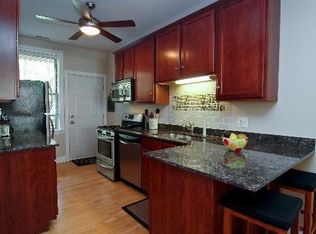 2005 W Warner Ave UNIT 1, Chicago, IL 60618