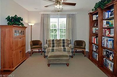 3rd image of 539 Bay Hill Dr