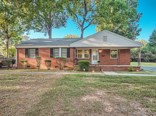 3219 Minnesota Rd, Charlotte, NC 28208