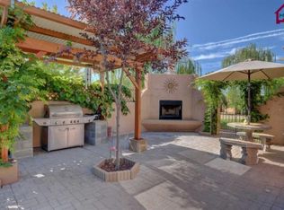 895 Harris Rd, Las Cruces, NM 88005