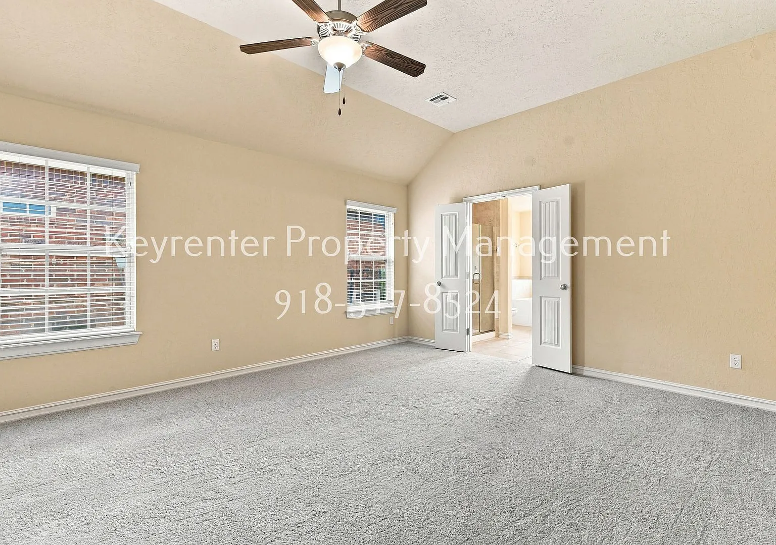 10724 Masters Cir, Jenks, OK 74037 3 Bed / 2 Bath | One Story in Jenks | Gated Community | Pond View — Photo 4