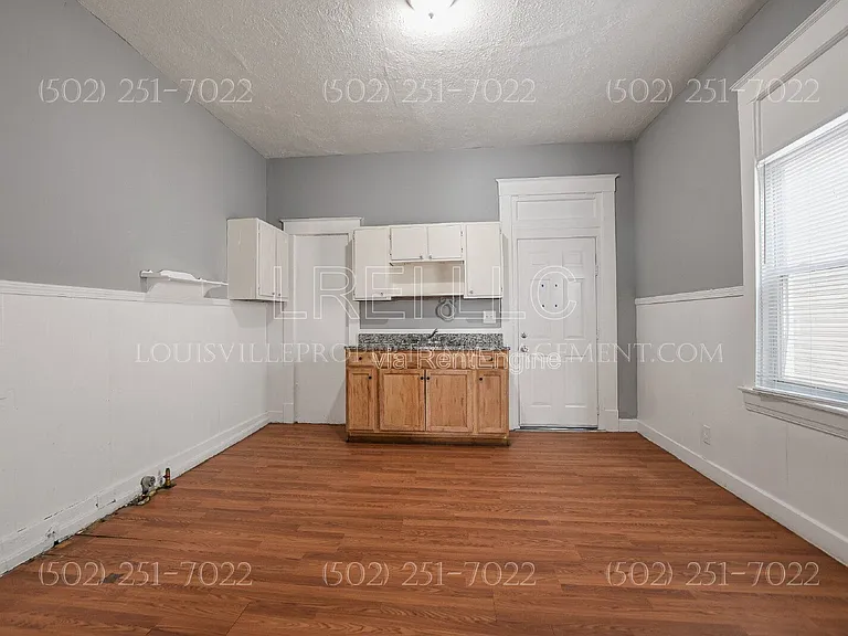 1821 Date St — Photo 4