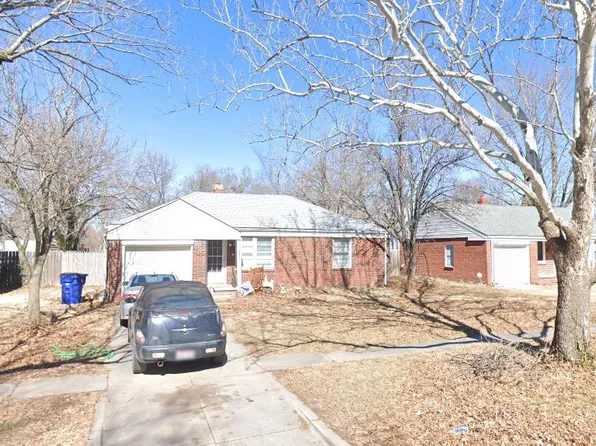 715 S Mission Rd, Wichita, KS 67207