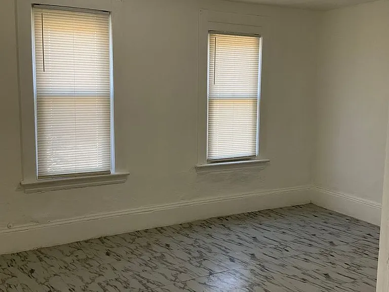 5700 Luther Ave — Photo 9