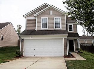 3922 Hunter Hill Ln, Charlotte, NC 28216