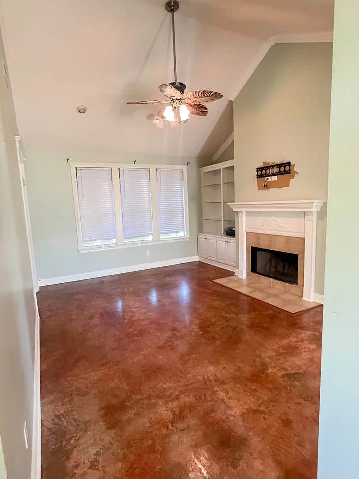 3 bed, 2.5 bath, 1734 sqft, $1,900 — Photo 2