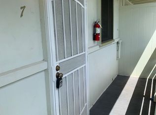 574 Lauiki St #7, Honolulu, HI 96826