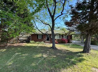 2690 Lake Harbin Rd, Morrow, GA 30260