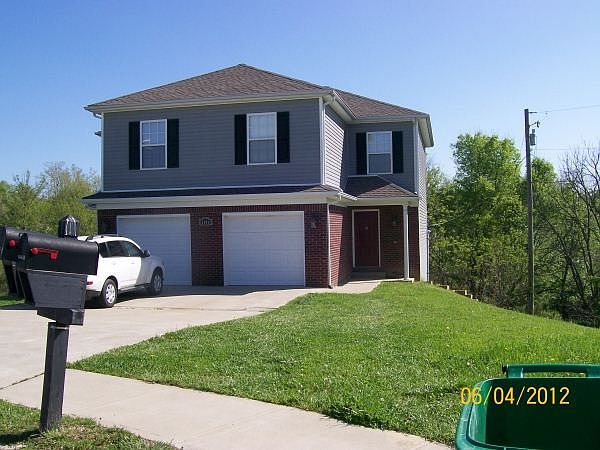 1046A / 1046B Stonecrest Ct