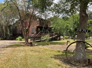 36711 Custer Rd, Wallis, TX 77485
