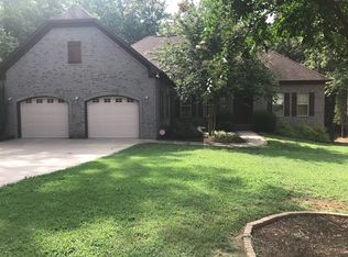 4101 Spring St, Matthews, NC 28105