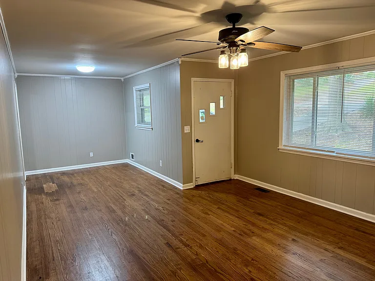 216 Trimmier Pl — Photo 6