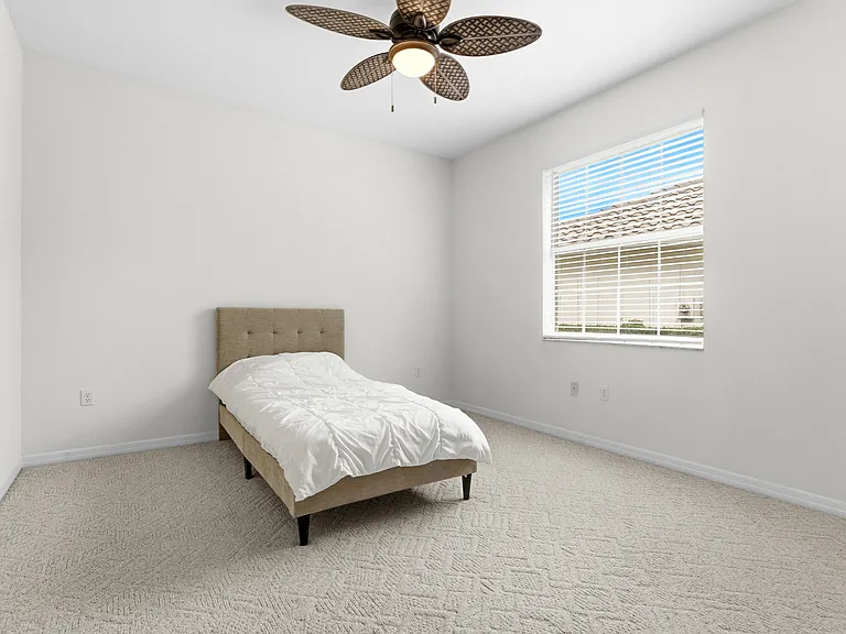 5217 Far Oak Cir — Photo 23