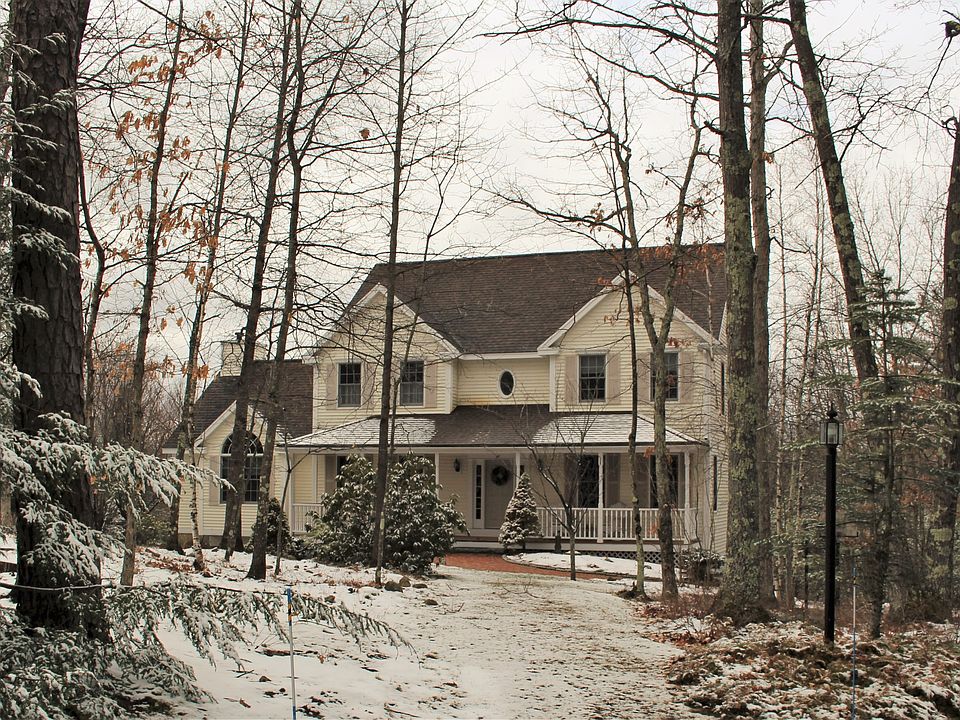 1st image of 34 Colonel Daniels Dr