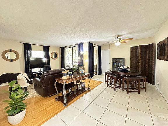 5th image of 4509 Carambola Cir S #4509