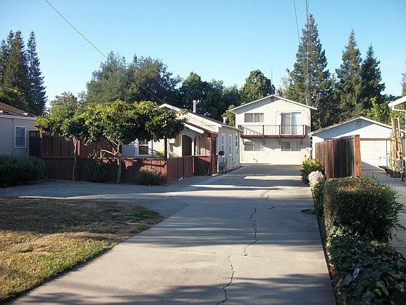 2nd image of 867 Paula St