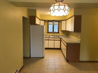 74035 Church St APT 4, Armada, MI 48005