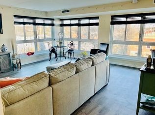 60 Rantoul St APT 316N, Beverly, MA 01915