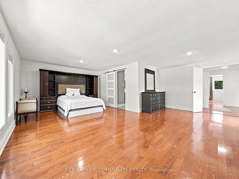 1544 Greenbriar Dr — Photo 21