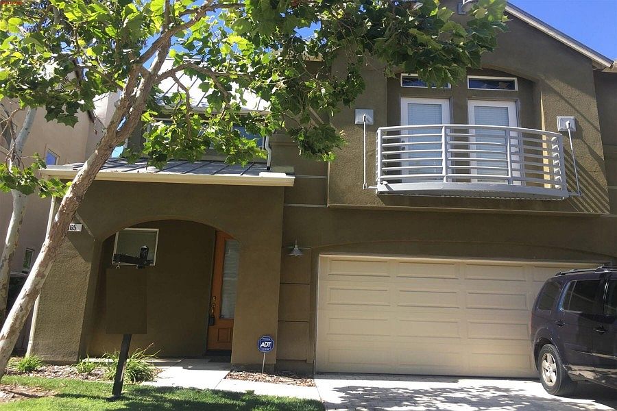 1st image of 565 Shell Harbor Ln