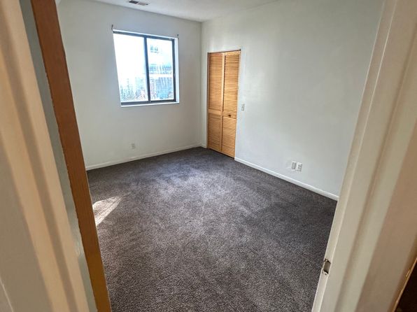 (undisclosed Address)