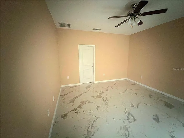5583 Toulouse Ln — Photo 9