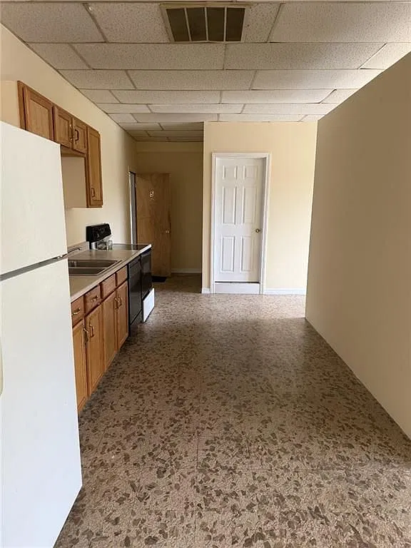 1 bed, 1.0 bath, 600 sqft, $1,300 — Photo 3
