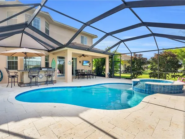 1517 Birdie DR, NAPLES, FL 34120