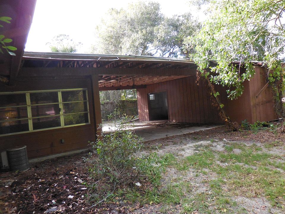 2nd image of 8206 Santa Clara