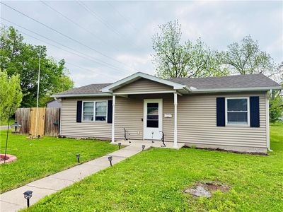 721 N 2nd St, Iola, KS, 66749