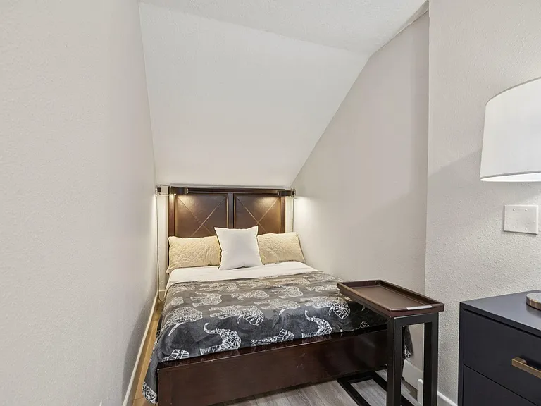 500 River Rd #106 — Photo 27